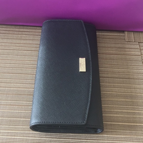 Kate Spade Caia Black Wallet - Picture 3 of 8